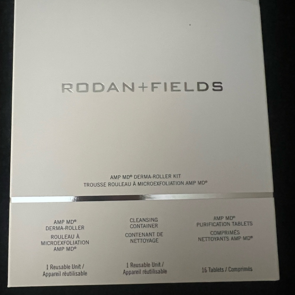 Rodan + Fields AMP MD Kit in White and Silver